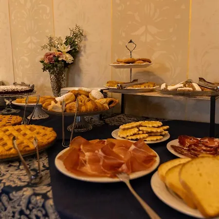 Palazzo Diamante Guest house 3*